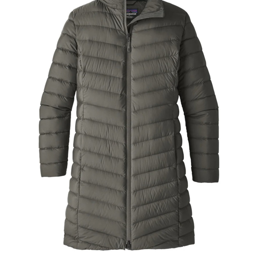 Patagonia Women’s Silent Down Parka - M